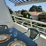Le Grand Duc - Entre Et Pins - Parking 莱萨布勒-多洛讷