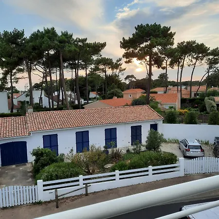 Entre Et Pins - Parking Apartment